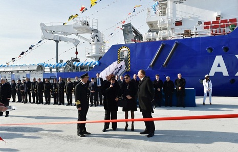 Ilham Aliyev attended a ceremony to inaugurate the fast crew boat after Muslim Magomayev-PHOTOS